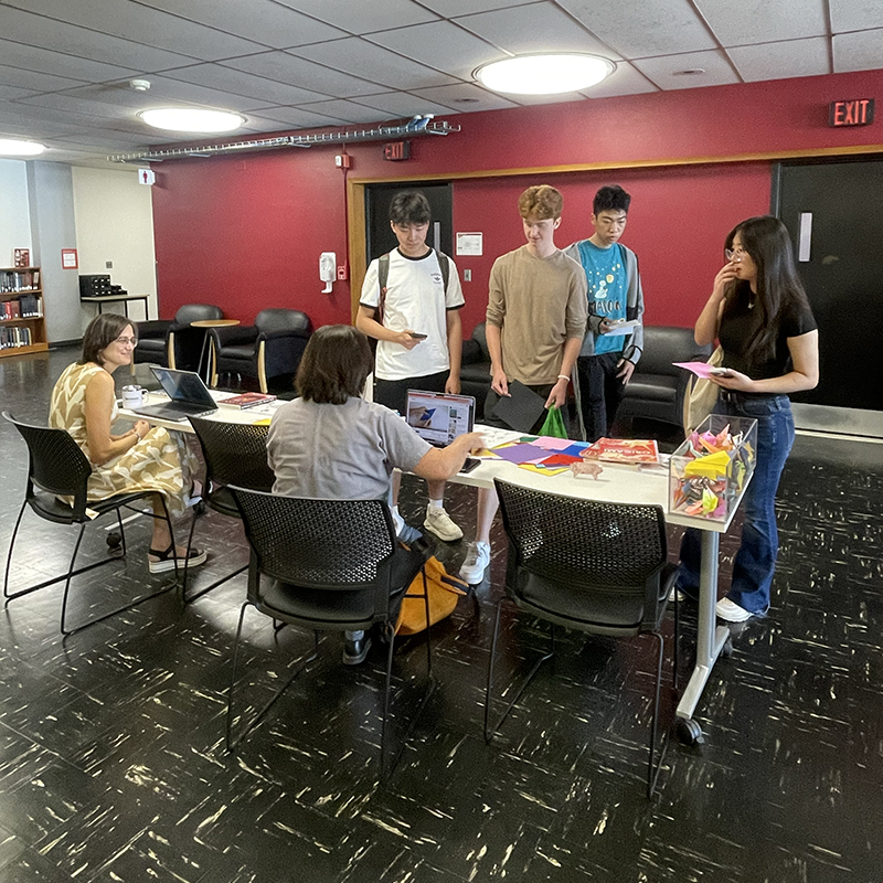 On the third floor of Hunt Library, attendees made origami with Arts and Humanities Librarian Lynn Kawaratani and Director of Library Services Joelen Pastva. Throughout the year, the Libraries keeps origami paper stocked for visitors who need a break to make something with their hands.