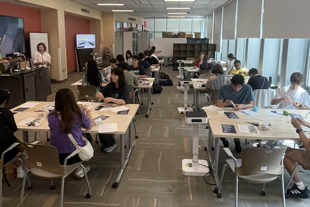 IDeATe Assistant Dean Kelly Delaney leads an information session about the IDeATe program, which is open to undergraduates of all disciplines across CMU.
